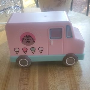 Pusheen Ice Cream Truck